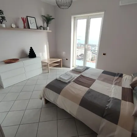 Dimora Dei Naviganti - 15 Min Dalla Costiera Amalfitana Vista Mare Con Jacuzzi Apartment Salerno